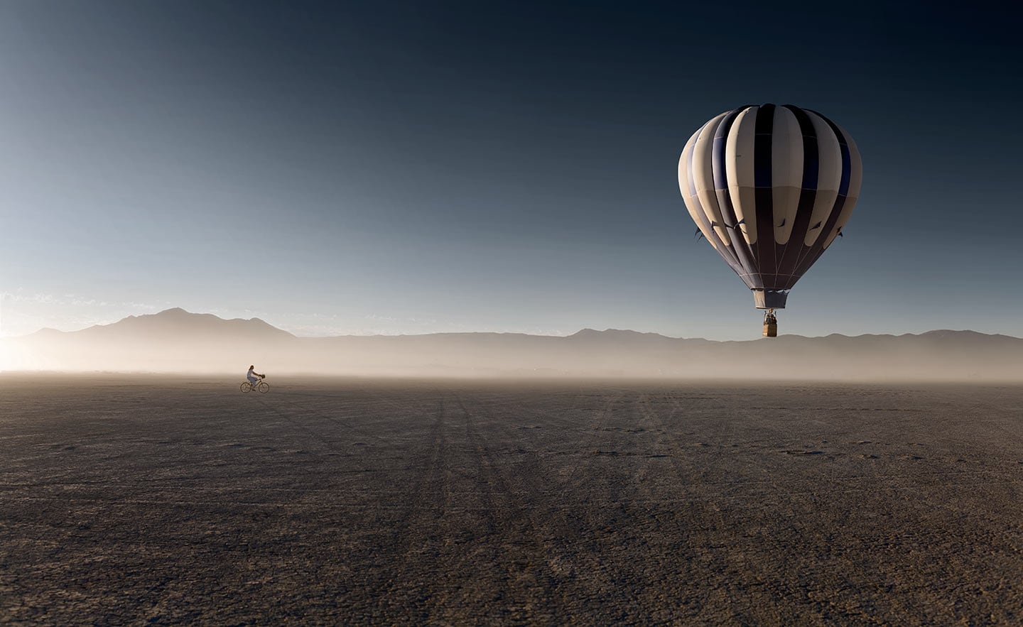 Rod Mclean - air balloon